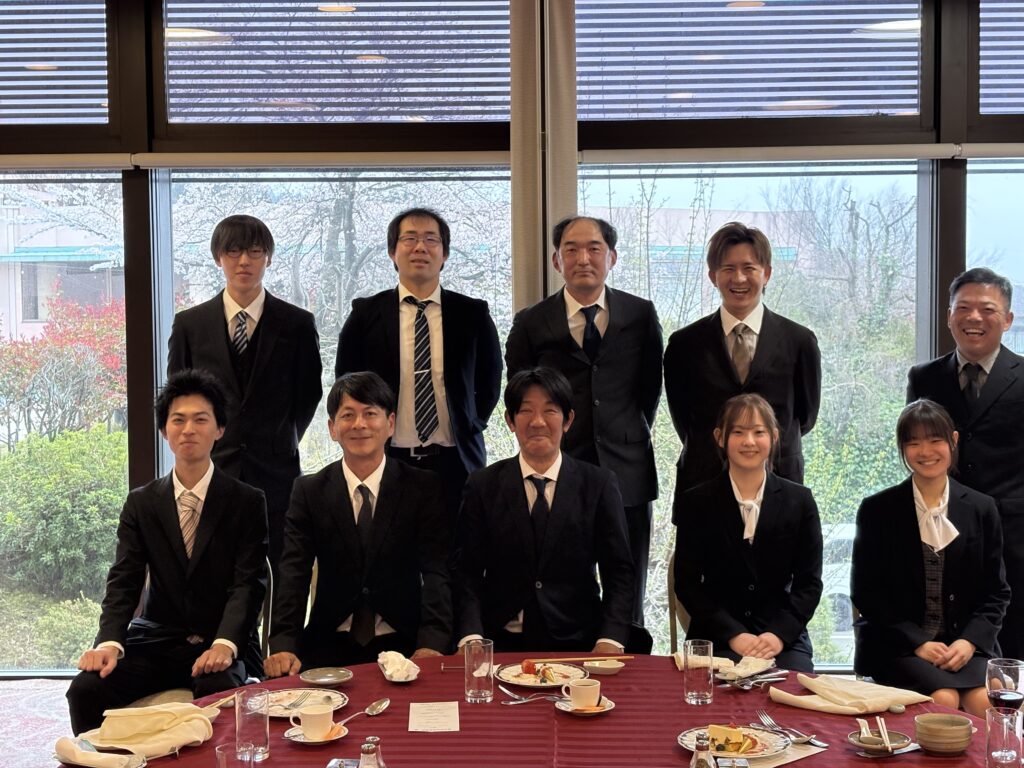 新卒入社